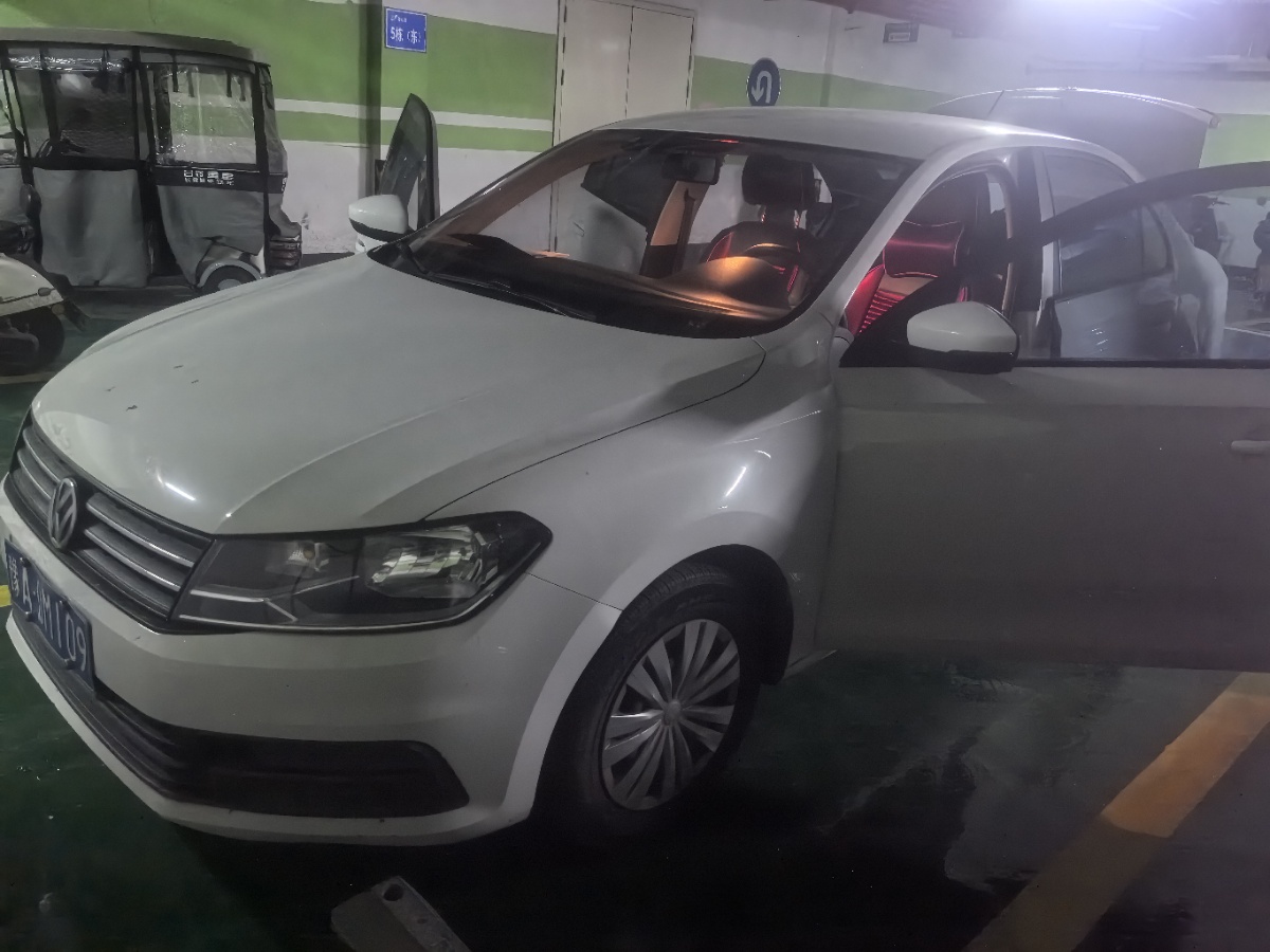 Volkswagen Santana 2018 汽车图片 