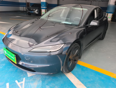 Tesla Model 3 2024 Tesla Model 3 2024 immagine di auto