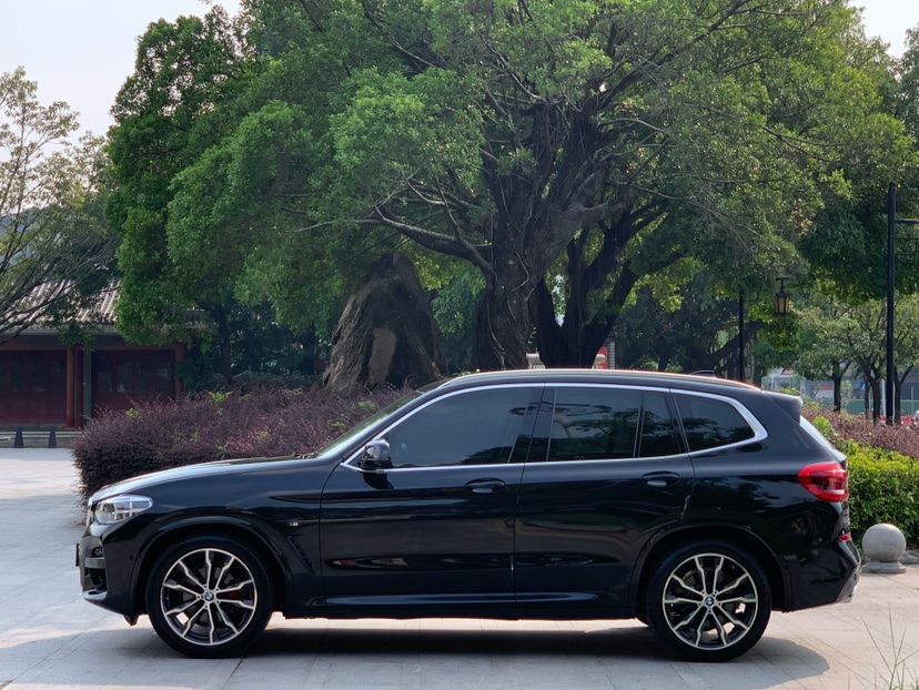 BMW X3 2021 #4 BMW X3 2021 car image #4