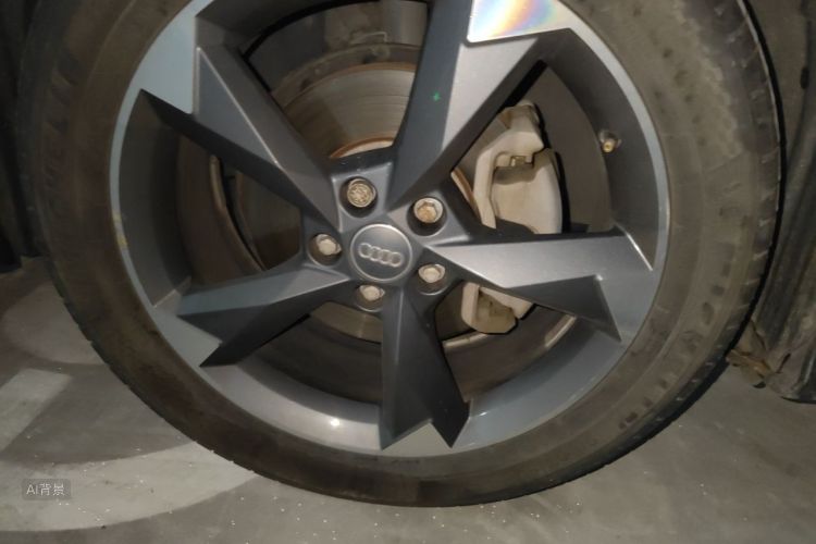 Audi Q3 2019 #9 Audi Q3 2019 car image #9