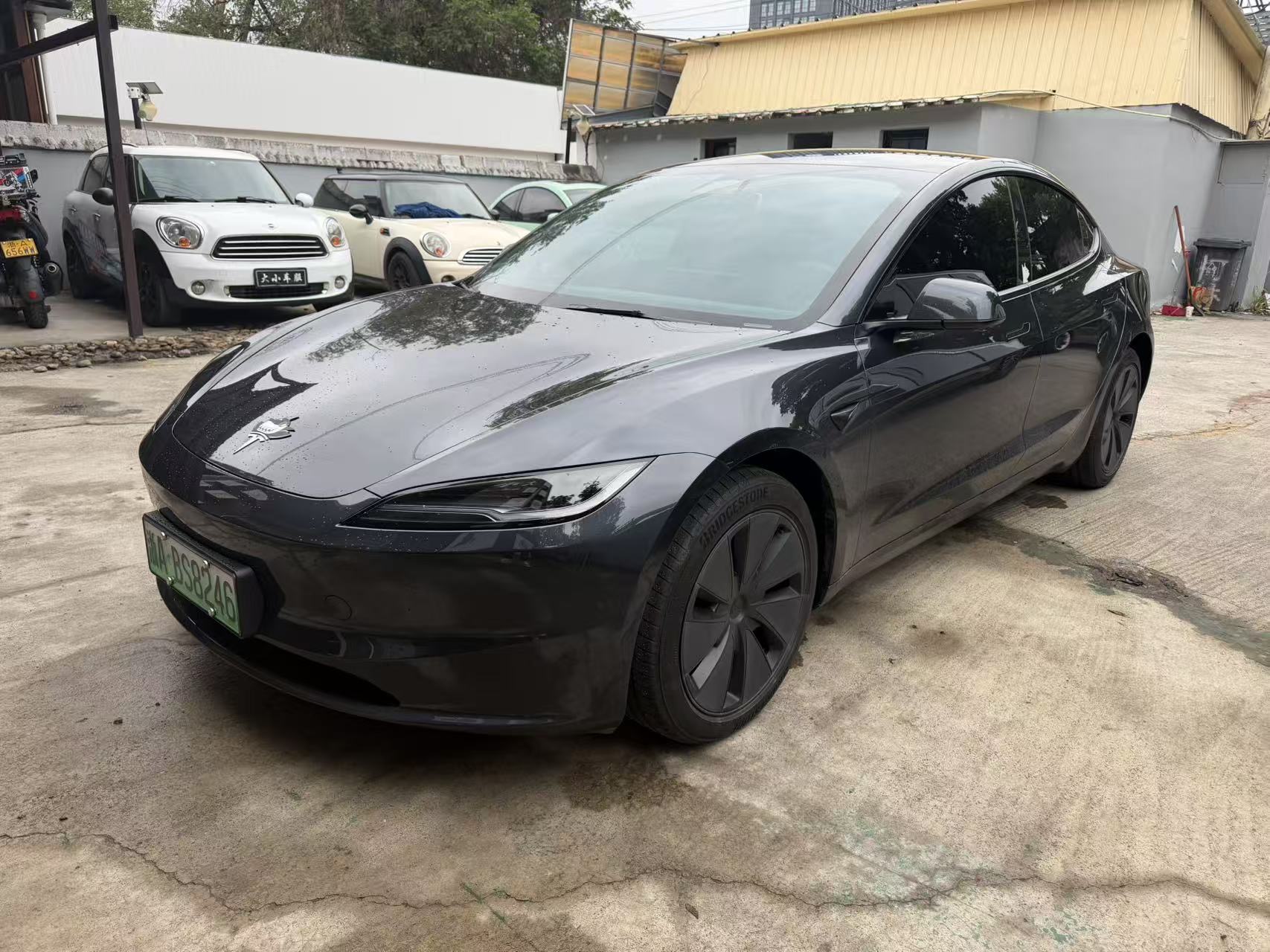 Tesla Model 3 2025 image de voiture #2