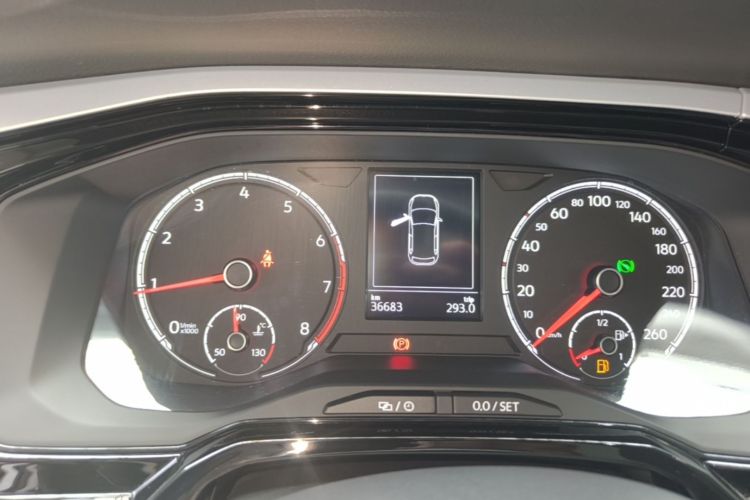 Volkswagen Polo 2021 car image #12
