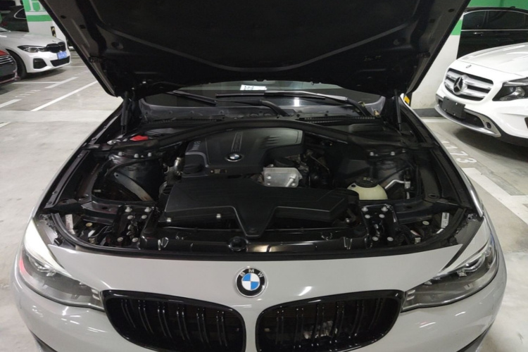 BMW 3 Series GT 2016 #20 BMW 3 Series GT 2016 car image #20