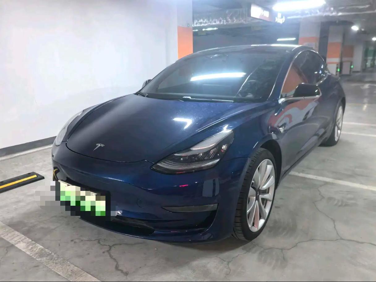 Tesla Model 3 2020 Tesla Model 3 2020 immagine di auto