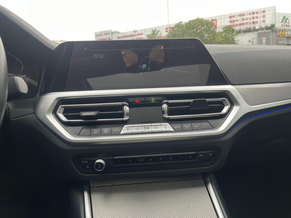 BMW 3 Series 2020 #19 BMW 3 Series 2020 car image #19
