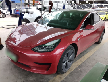 Tesla Model 3 2020 car image 