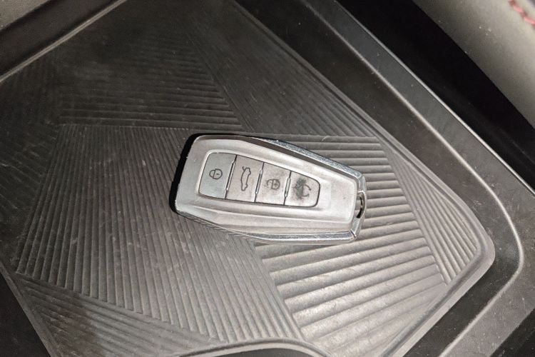 GEELY Coolray 2022 immagine di auto #14