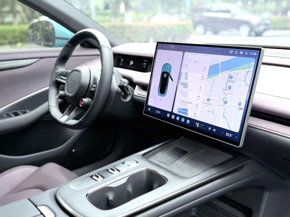 2025 immagine di auto #13