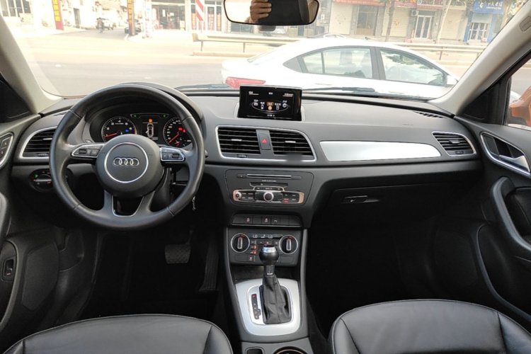 Audi Q3 2017 #10 Audi Q3 2017 car image #10