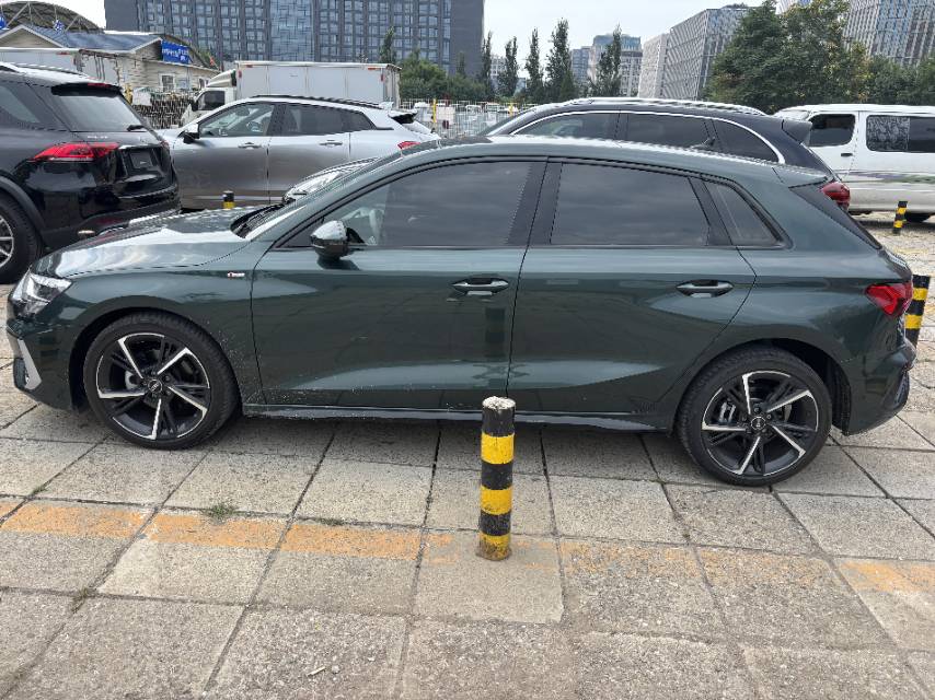 Audi A3 2022 car image #6