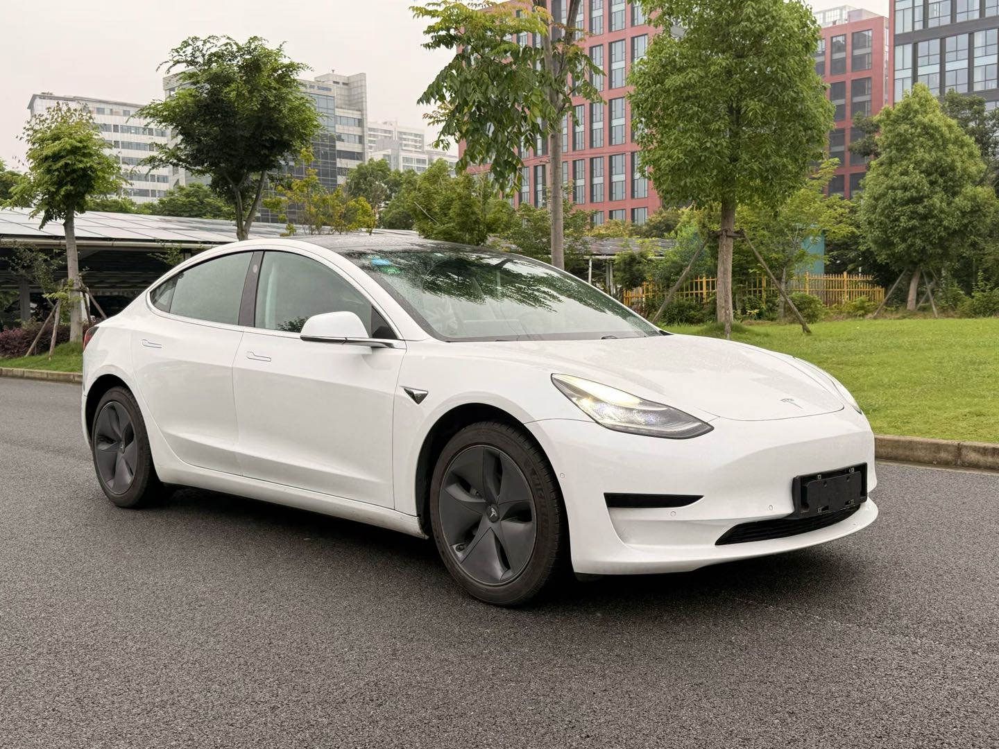 Tesla Model 3 (Imported) 2019 #4 Tesla Model 3 (Imported) 2019 immagine di auto #4