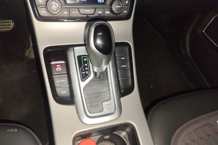 GEELY Emgrand GS 2018 car image #16