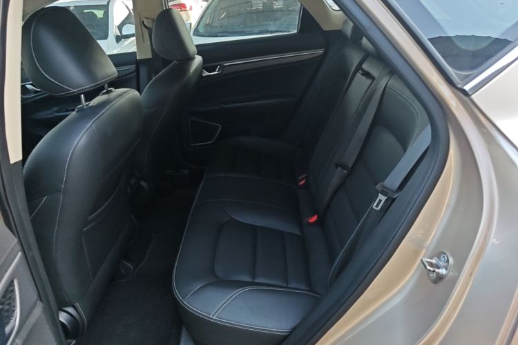 GEELY Emgrand GS 2018 #17 GEELY Emgrand GS 2018 car image #17