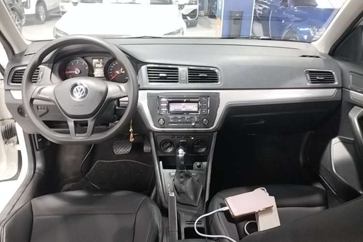 Volkswagen Lavida 2019 car image #10