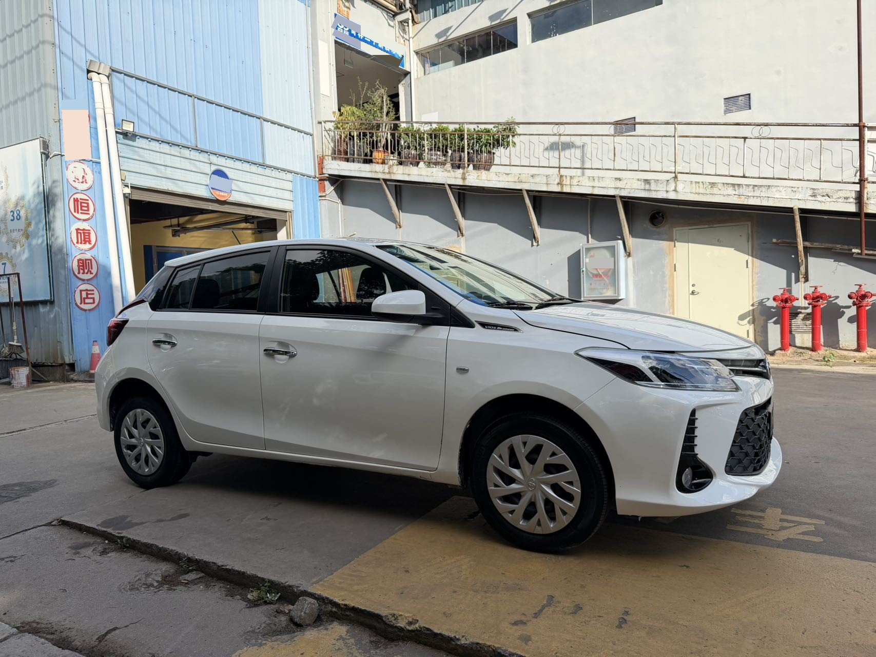 Toyota Vios FS 2023 #3 Toyota Vios FS 2023 صورة سيارة #3