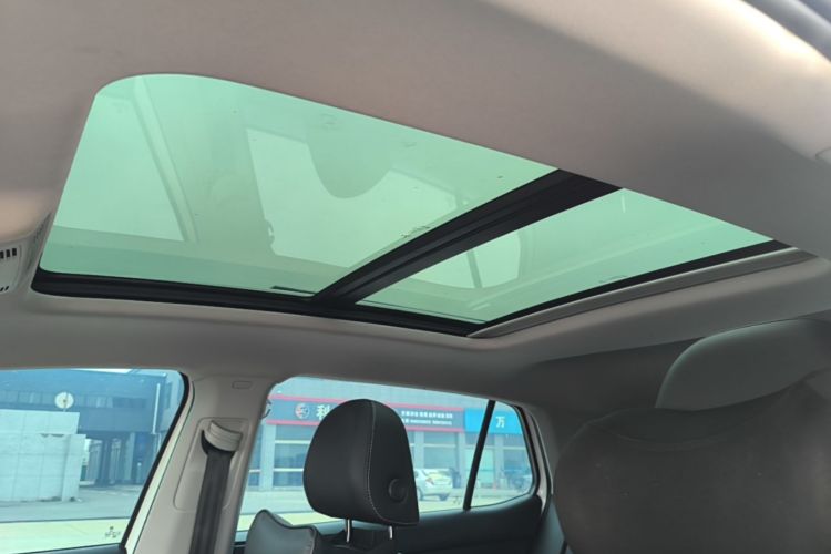 Volkswagen Tacqua 2020 immagine di auto #18