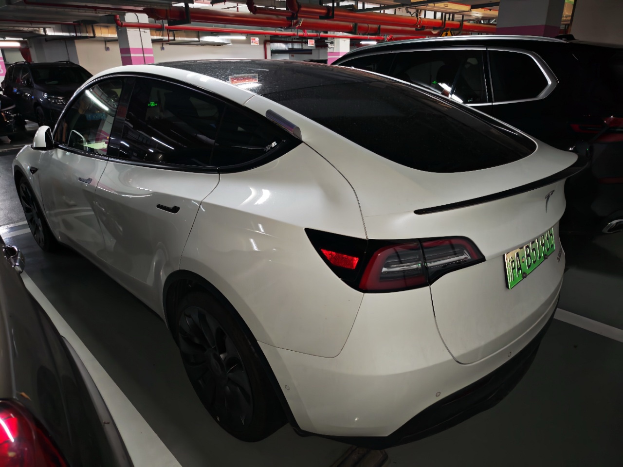 Tesla Model Y 2022 #3 Tesla Model Y 2022 car image #3