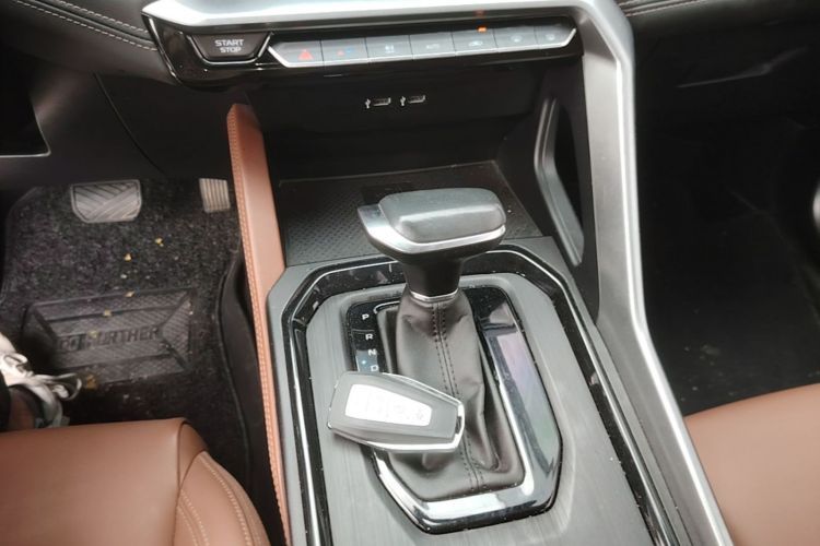 GEELY Vision X6 2021 car image #14