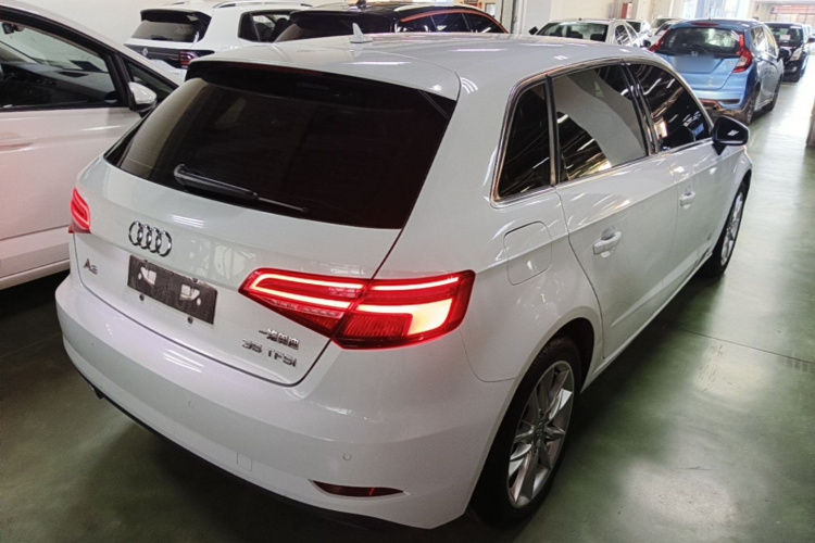 Audi A3 2018 #5 Audi A3 2018 car image #5