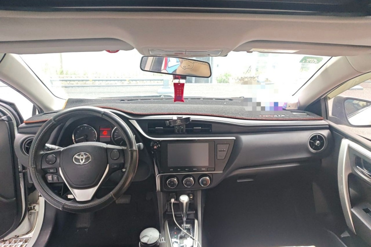 Toyota Corolla 2019 #12 Toyota Corolla 2019 car image #12