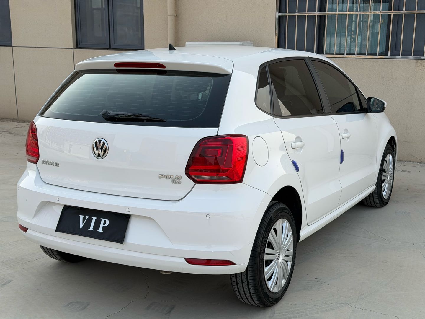 Volkswagen Polo 2018 car image #11