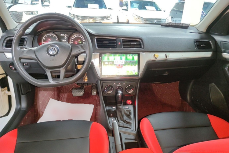 Volkswagen Lavida 2017 car image #10