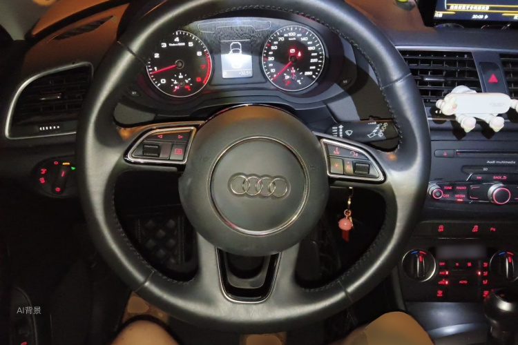 Audi Q3 2019 #12 Audi Q3 2019 car image #12