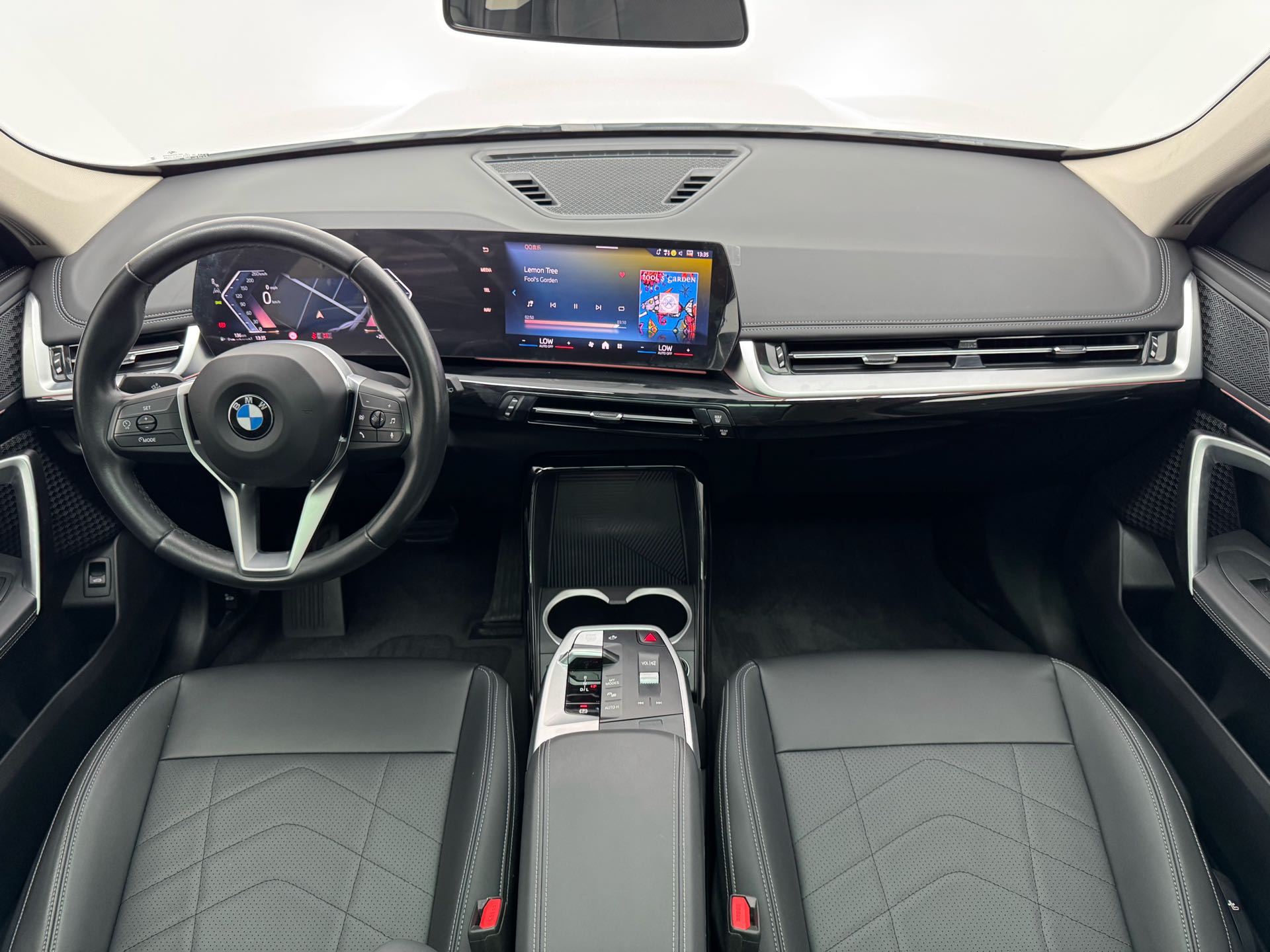 BMW X1 2024 #9 BMW X1 2024 car image #9