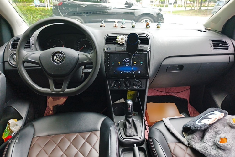 Volkswagen Polo 2019 car image #11