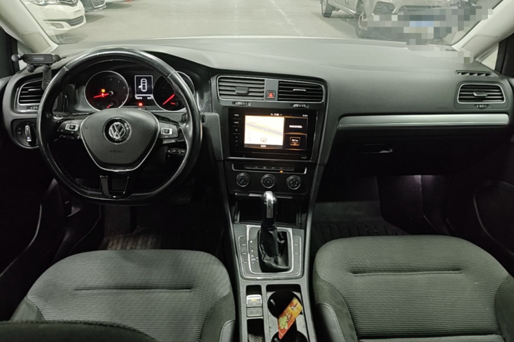 Volkswagen Golf 2020 #10 Volkswagen Golf 2020 car image #10
