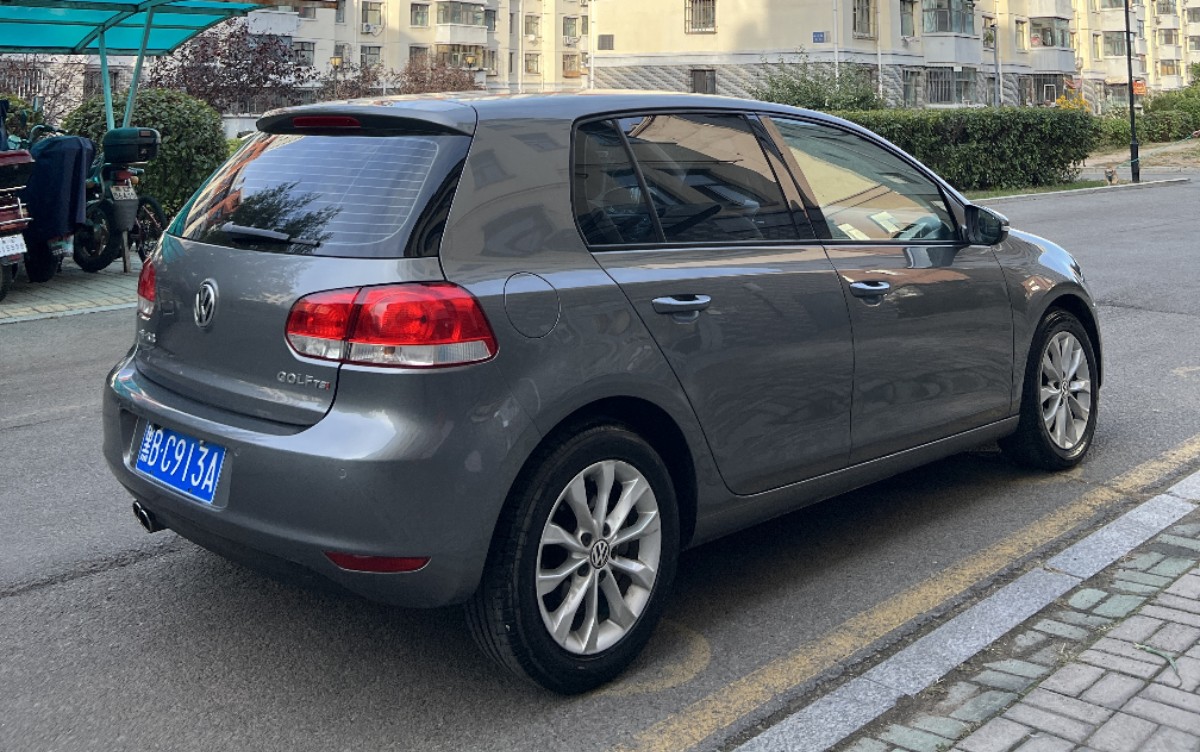 Volkswagen Golf 2011 #7 Volkswagen Golf 2011 car image #7