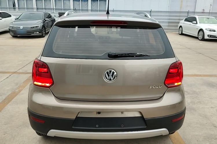 Volkswagen Polo 2016 #6 Volkswagen Polo 2016 car image #6
