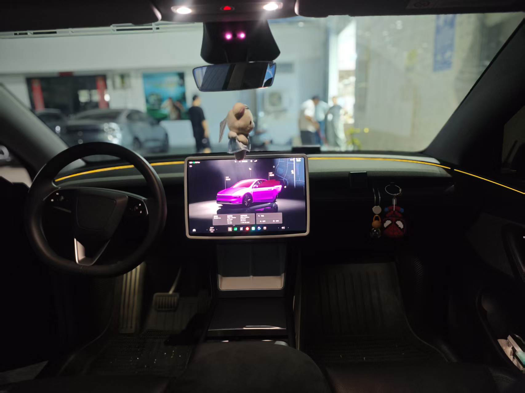 Tesla Model Y 2025 #4 Tesla Model Y 2025 image de voiture #4
