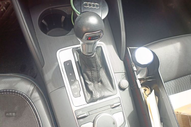 Audi A3 2017 car image #16