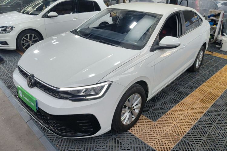 Volkswagen Lavida 2025 car image #2