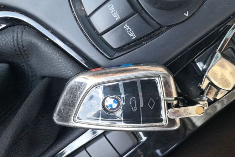 BMW X1 2019 car image #9