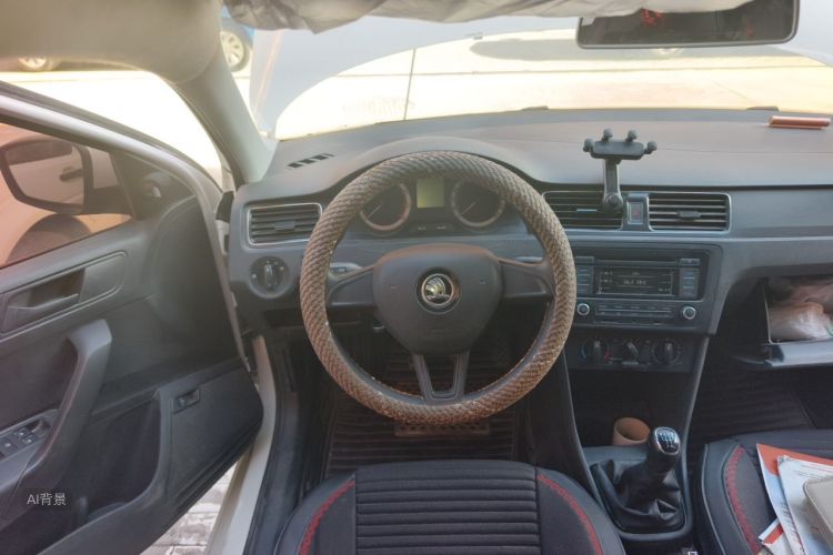 Skoda Rapid 2018 #12 Skoda Rapid 2018 car image #12