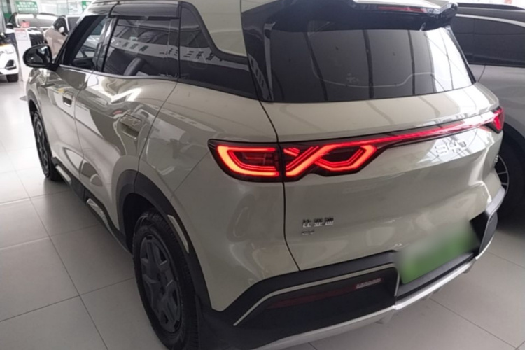 BYD YuanUP 2025 #5 BYD YuanUP 2025 car image #5