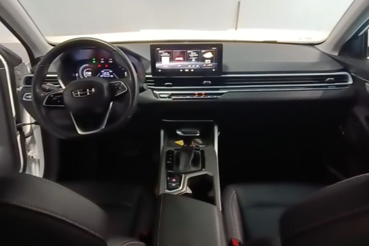 GEELY Emgrand 2022 car image #10