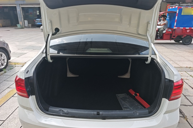 Volkswagen Lavida 2019 #19 Volkswagen Lavida 2019 car image #19