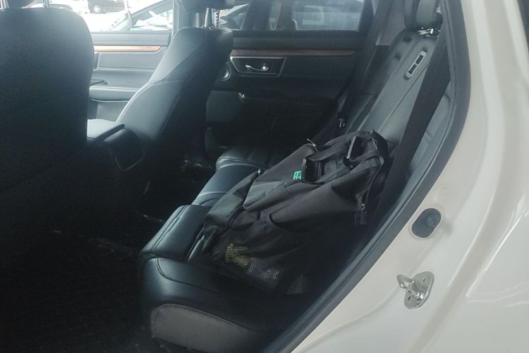 Honda CR-V 2019 car image #13