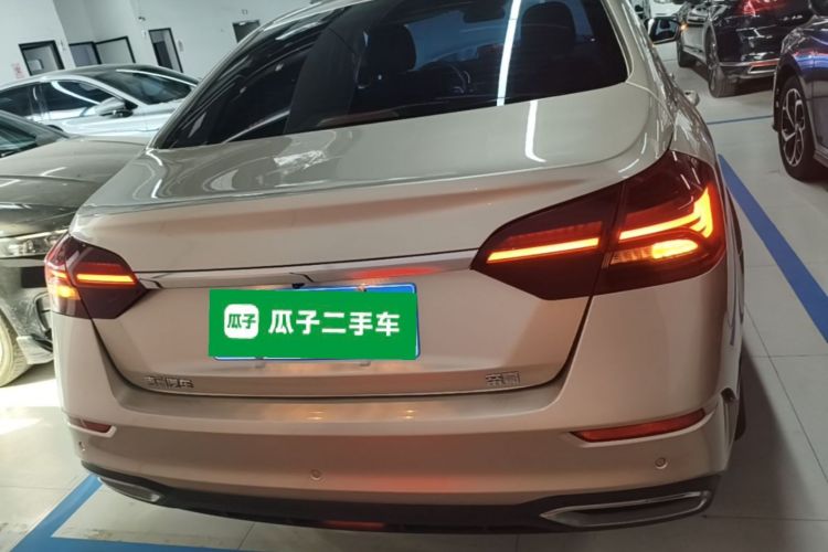 GEELY Emgrand 2021 car image #6