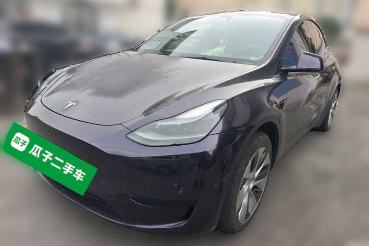 Tesla Model Y 2023 #2 Tesla Model Y 2023 car image #2