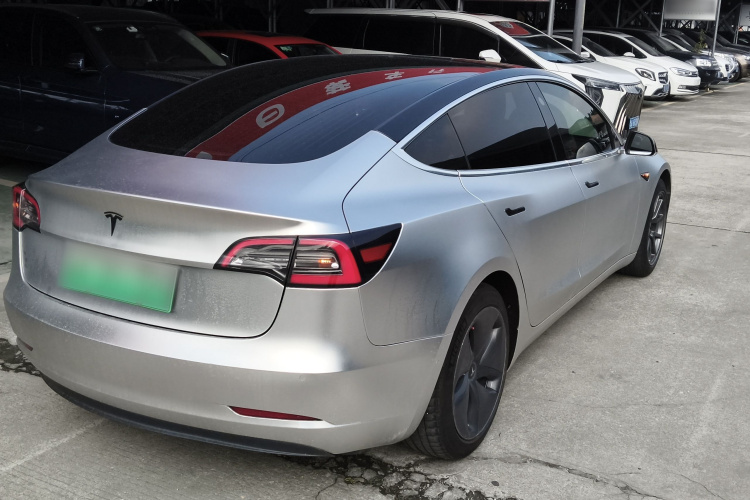 Tesla Model 3 2020 car image #7