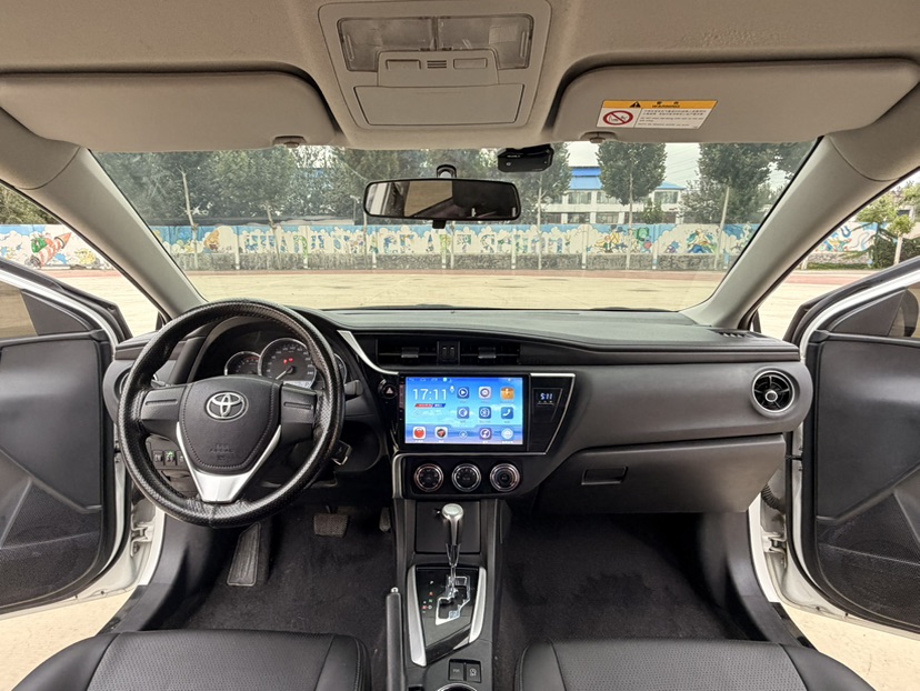 Toyota Corolla 2018 #12 Toyota Corolla 2018 car image #12