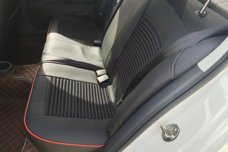 Volkswagen Santana 2018 #17 Volkswagen Santana 2018 car image #17