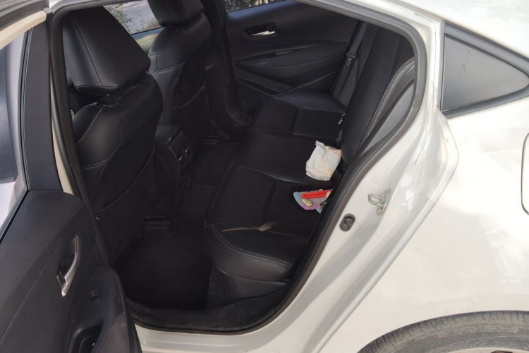 Toyota Corolla 2022 immagine di auto #10