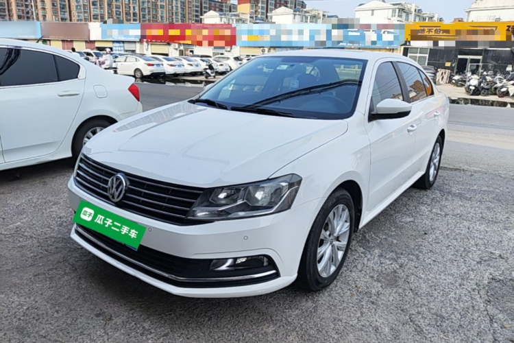Volkswagen Lavida 2017 car image #2