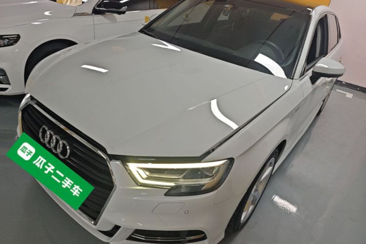 Audi A3 2019 car image #2