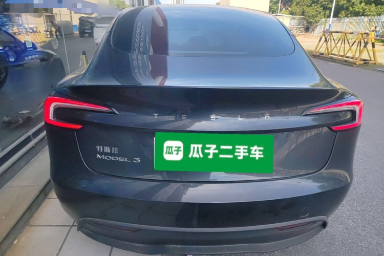 Tesla Model 3 2025 #6 Tesla Model 3 2025 car image #6